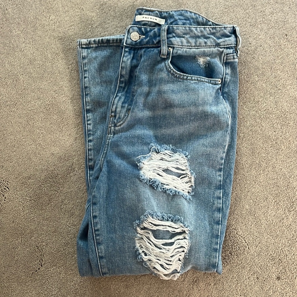 Pacsun mom jeans